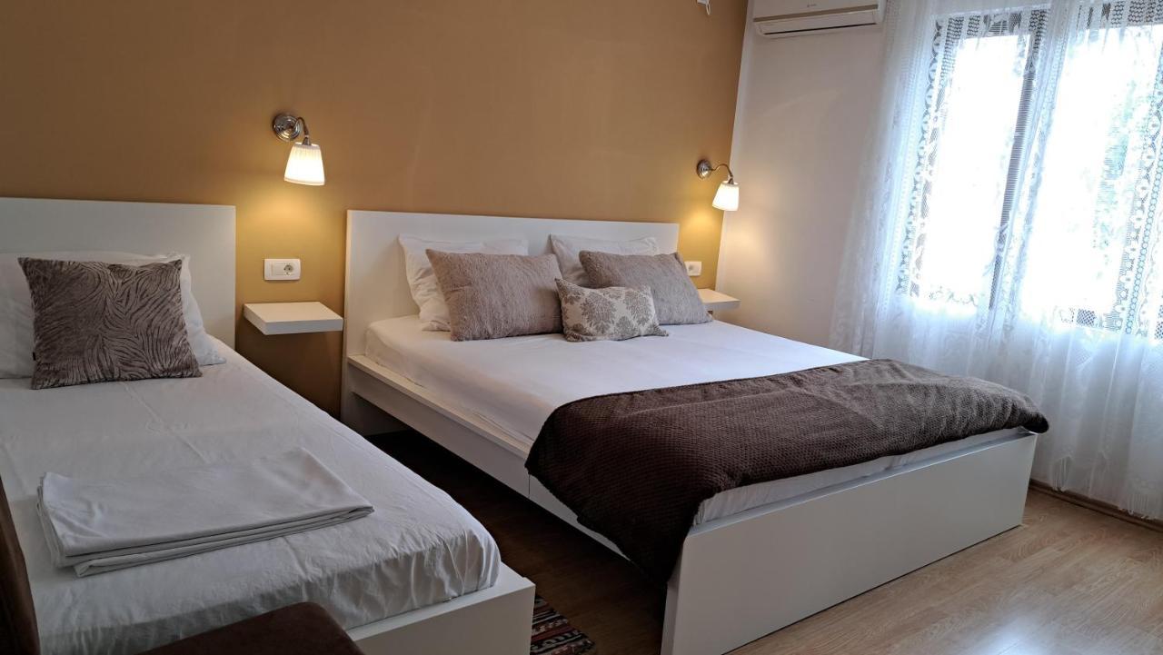 Ferienwohnung Sablic Marina Exterior foto